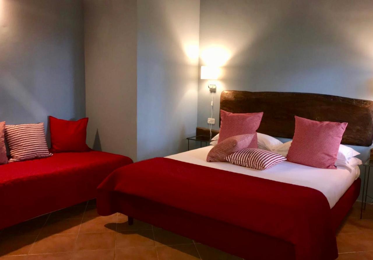 Il Daino Bianco Country Hotel Manciano Luaran gambar